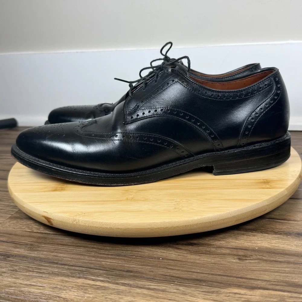 Allen Edmonds Sanford Wingtip Oxford Men's 10.5 D Black Good Leather Brogue